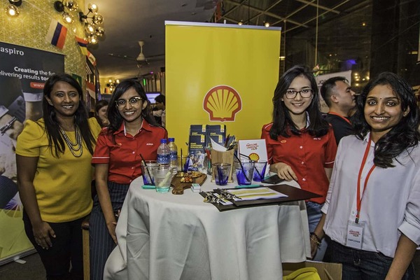 Representatives from Shell at the WOBB Awesome Career Fair